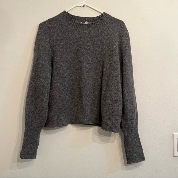 Frame Sweater - Picture 2 of 6